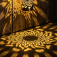 ☀️ Luz Solar Mandala para Jardim e Pátio – Lâmpada de Piso e Luz de Parede 2 em 1 – Decoração Ornamental com Efeito Vintage – À Prova de Ferrugem e Durável
