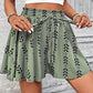 🌸 Shorts Boho Estampado – 50% DE DESCONTO! ÚLTIMO DIA! Cós alto, elástico e amarração ajustável – combinam o conforto de shorts com a elegância de saia. Perfeitos para praia, férias e looks de verão – protegem e dão confiança. 💃